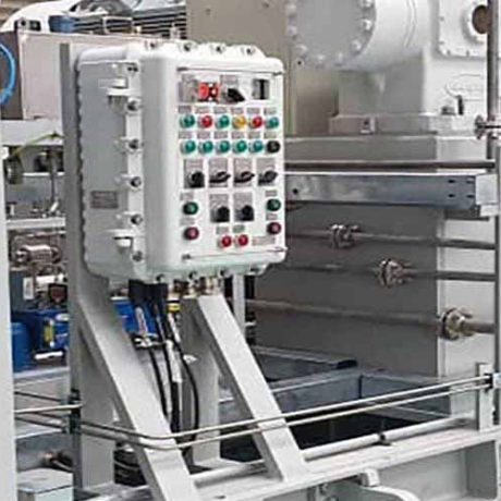 Reciprocating process gas compressor