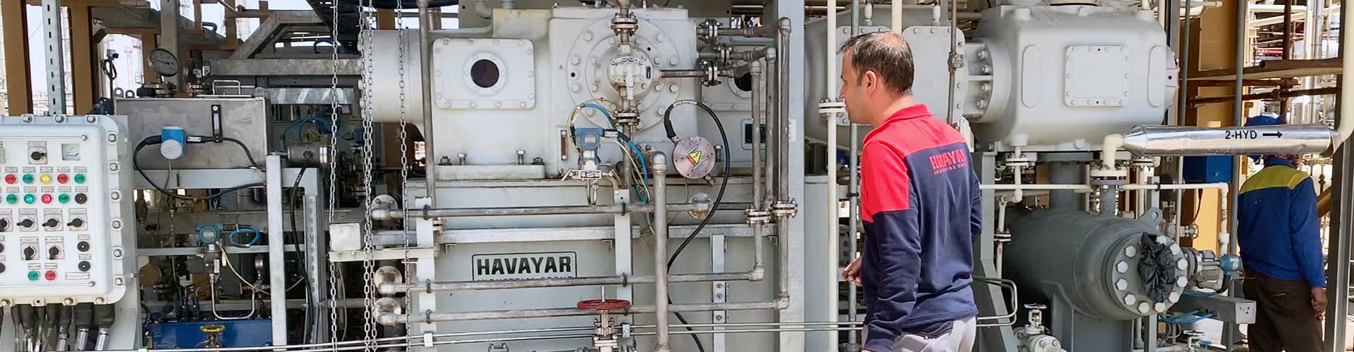 Hydrogen-reciprocating-compressor-of-Shiraz-oil-refinery
